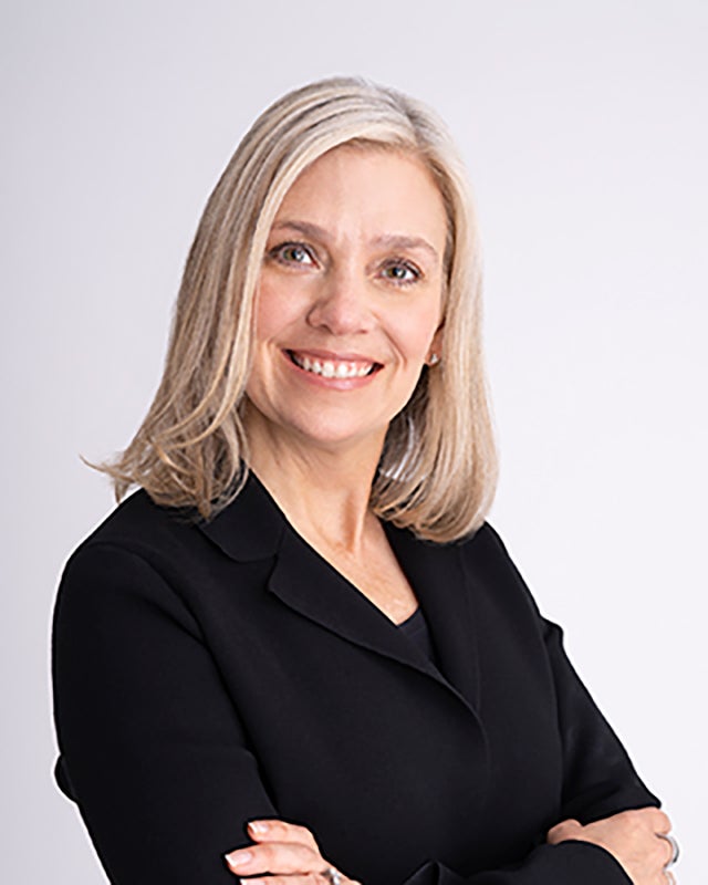 Portrait: Angela Hilt